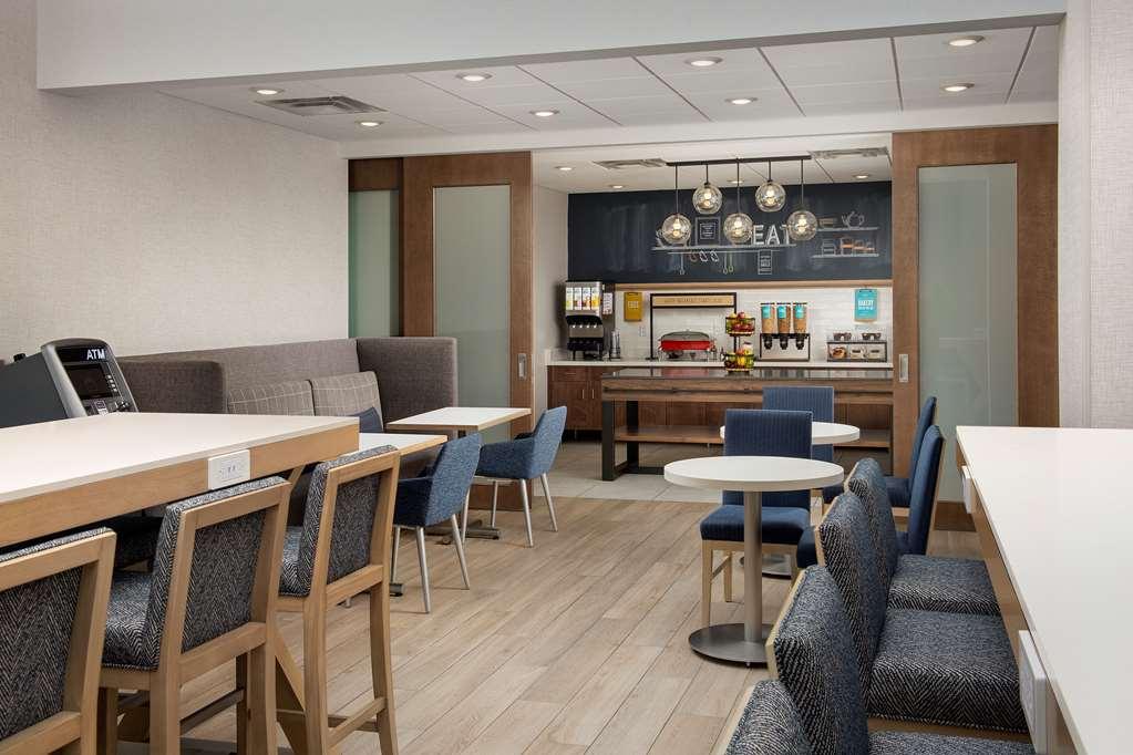 Hampton Inn Warroad Exteriör bild
