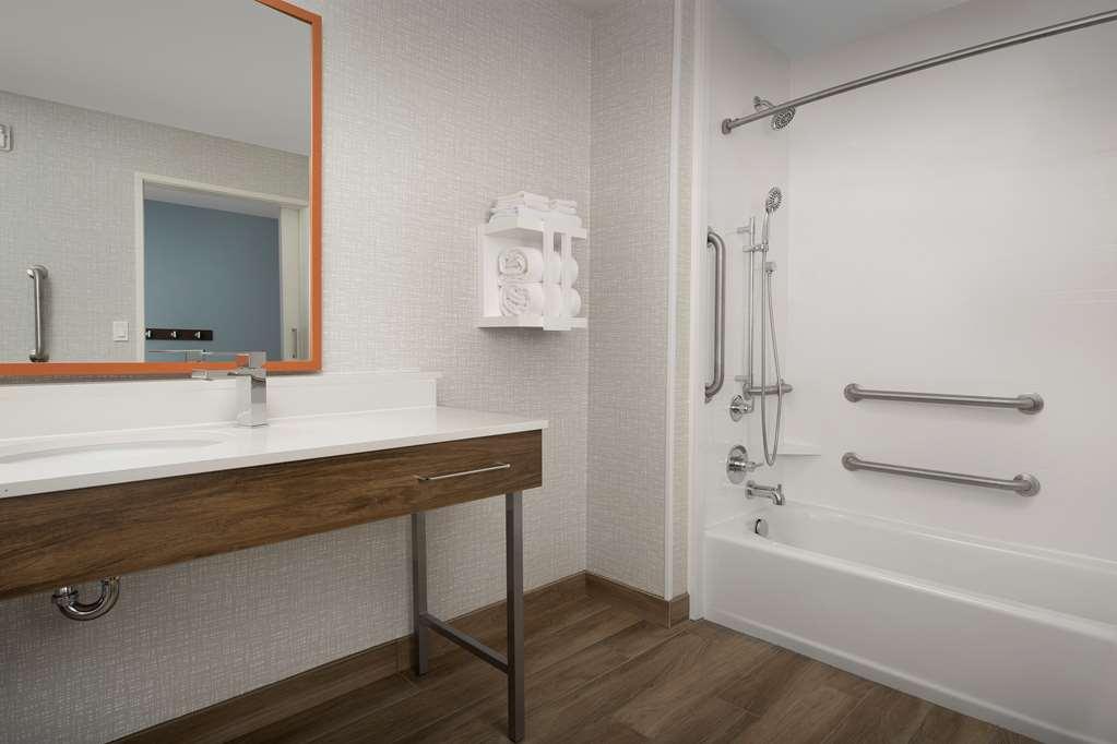 Hampton Inn Warroad Exteriör bild